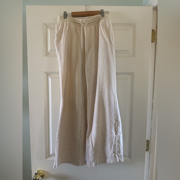 Old Navy Pants - Cream Wide-Leg Lounge Pants